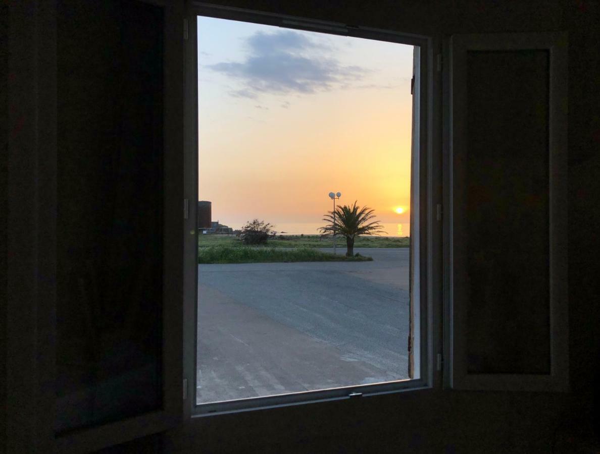 Magnifique Appartement Devant La Plage プロプリアノ エクステリア 写真